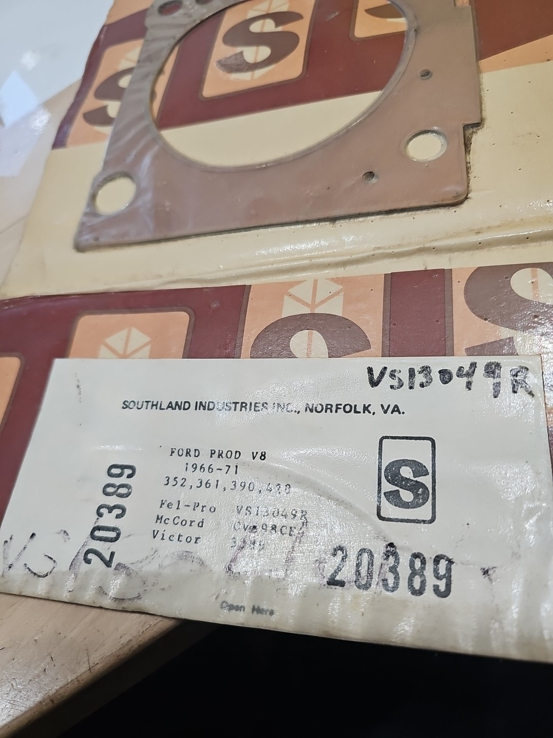 LOT#A NOS VINTAGE VICTOR ENGINE HEAD GASKET V-3389 FORD 1966 ENGINE 352 - Image 4