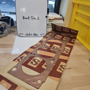 LOT#A NOS VINTAGE VICTOR ENGINE HEAD GASKET V-3389 FORD 1966 ENGINE 352