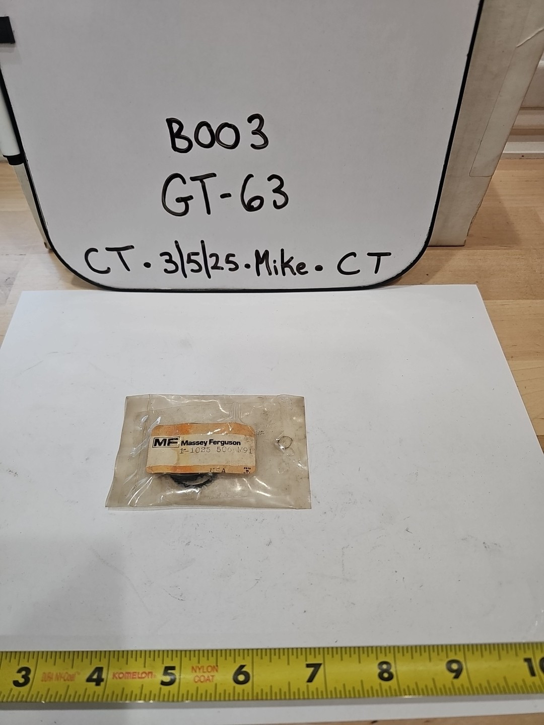 Massey Ferguson 1025 506 M91 Seal