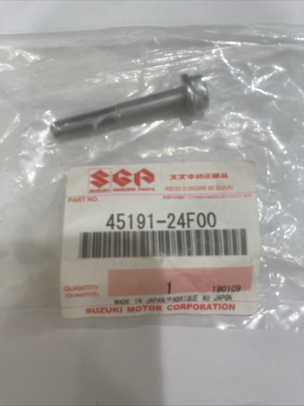 NEW GENUINE SUZUKI 45191-24F00 BOLT, SEAT FRONT 6X40 HAYABUSA GSX1300 1999-2007 - Image 3