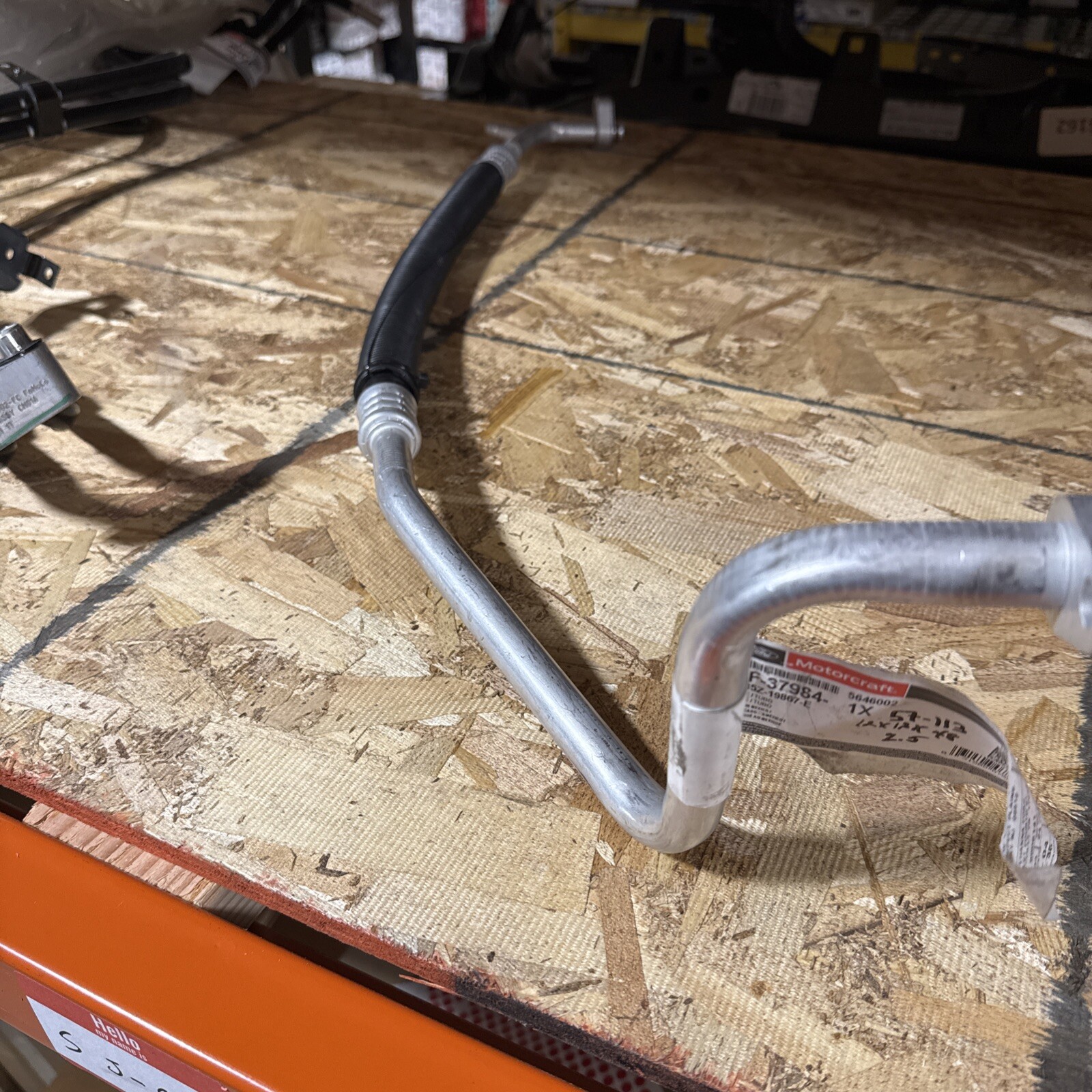 NEW Motorcraft A/C Refrigerant Suction Hose YF-37984 Ford Explorer 2011-2019 - Image 3