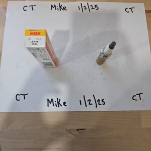 NEW NGK spark plug LKR7E stock #1643