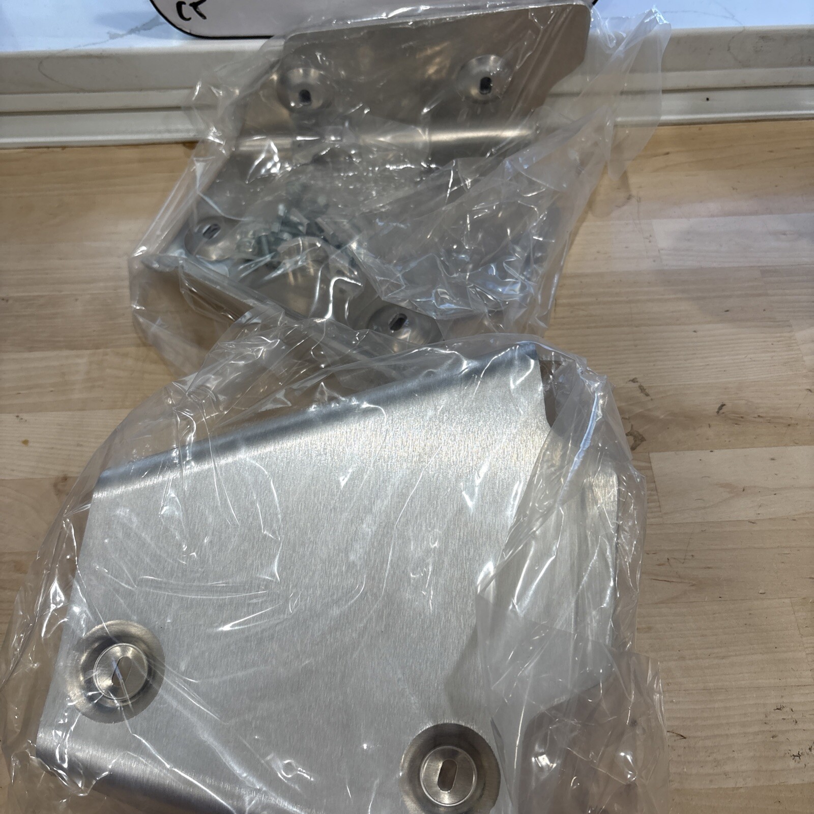 NEW SUZUKI 2004-2007 LT-A700 FRONT A-ARM GUARD 990A0-45012 - Image 3