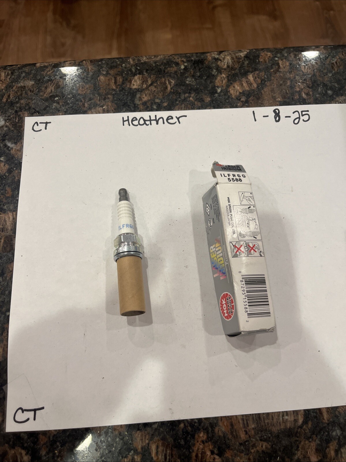 NGK Iridium Spark Plug ILFR6G (5588)