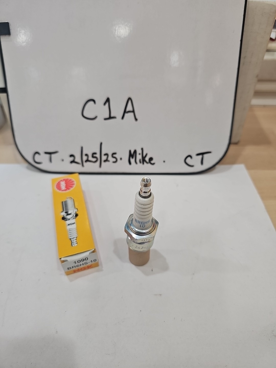 NGK Spark Plug BR6HS-10