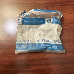 NOS GM 14072930 Front Differential-Connector (1)