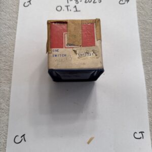 New Genuine Delco Oil Pressure Switch F1801 GM # 1972321