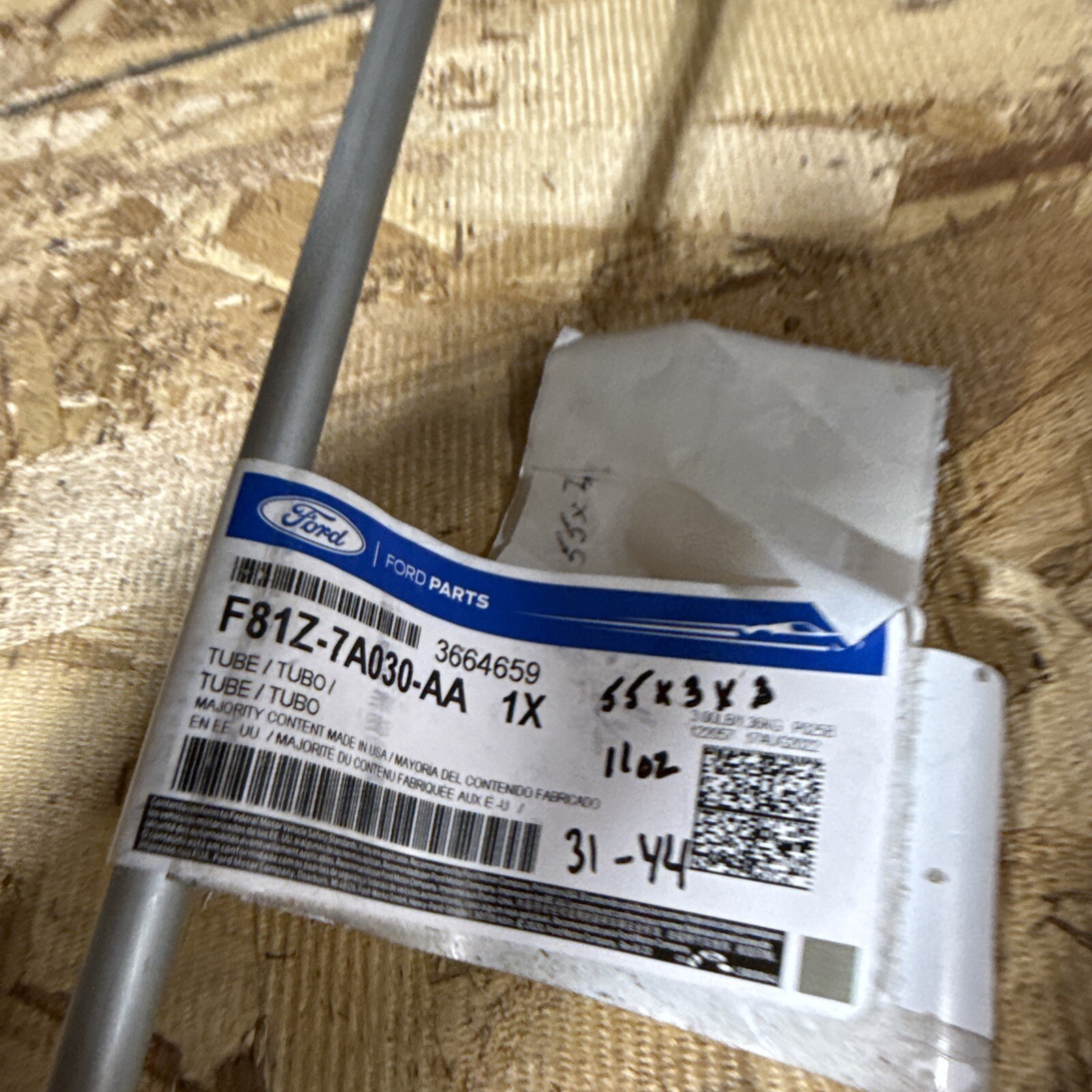 New Genuine Ford Tube F81Z7A030AA / F81Z-7A030-AA OEM