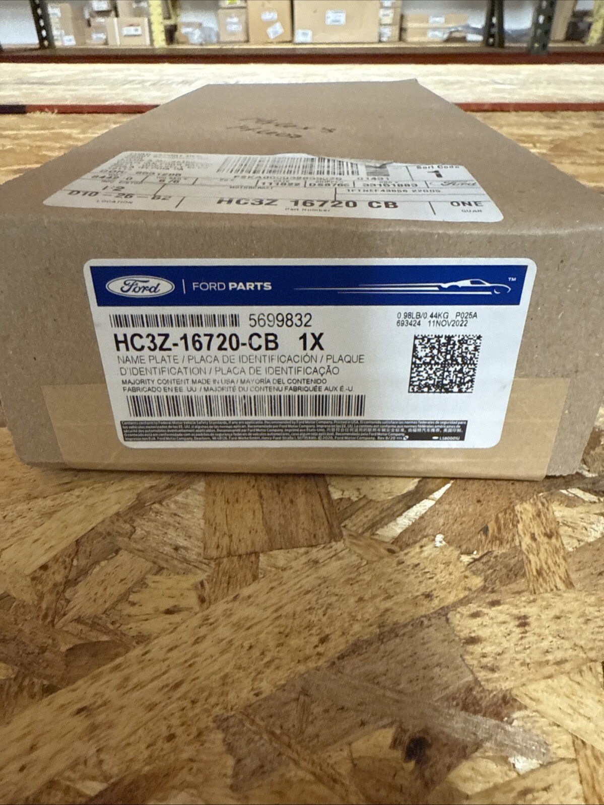 OEM NEW Ford F-250 Super Duty 2017-2022 Lariat Front Fender Emblem HC3Z-16720-CB - Image 3