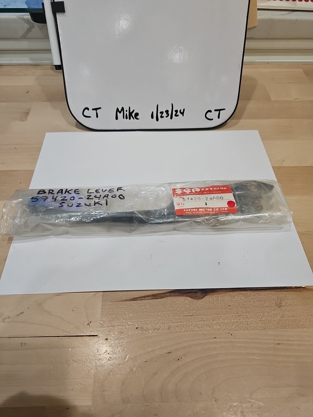 Oem Suzuki 57420-24A00 Brake Lever Nos - Image 4