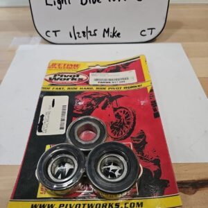 PIVOT WORKS REAR WHEEL BEARING KIT SUZUKI PWRWK-S17-400