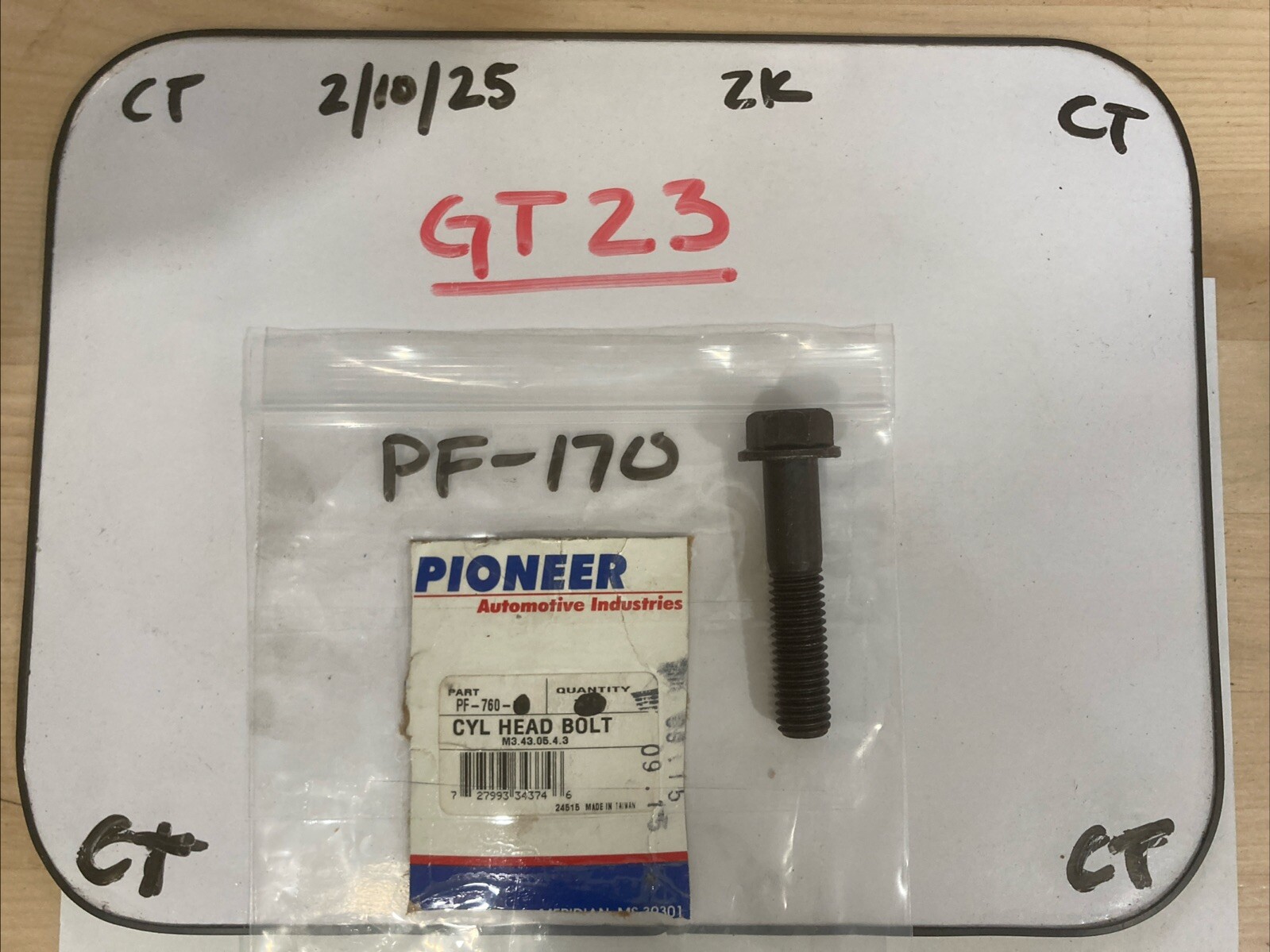 Pioneer Cylinder Head Bolt PF-760 (single)