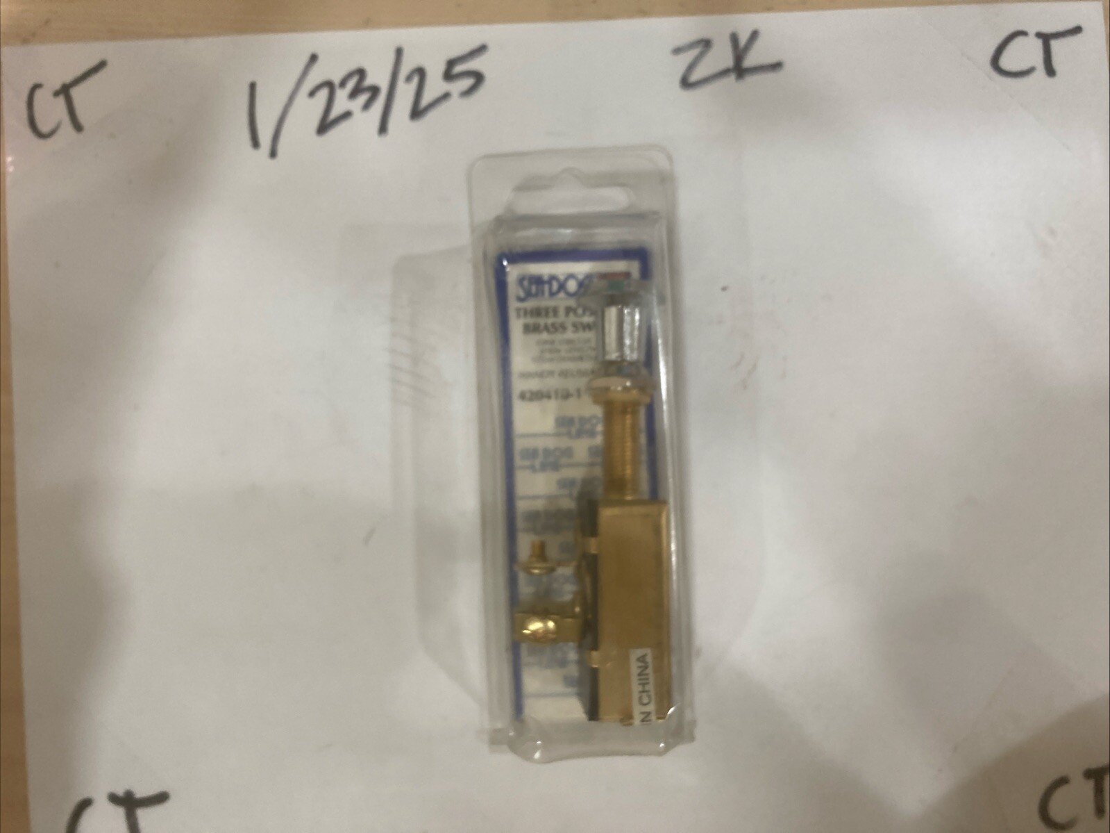 Seadog Three Pistons Brass Switch 420410-1