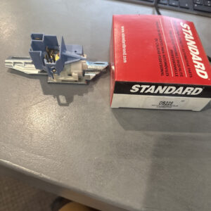 Standard DS-225 Headlight Switch For Cadillac Eldorado 1979-1985