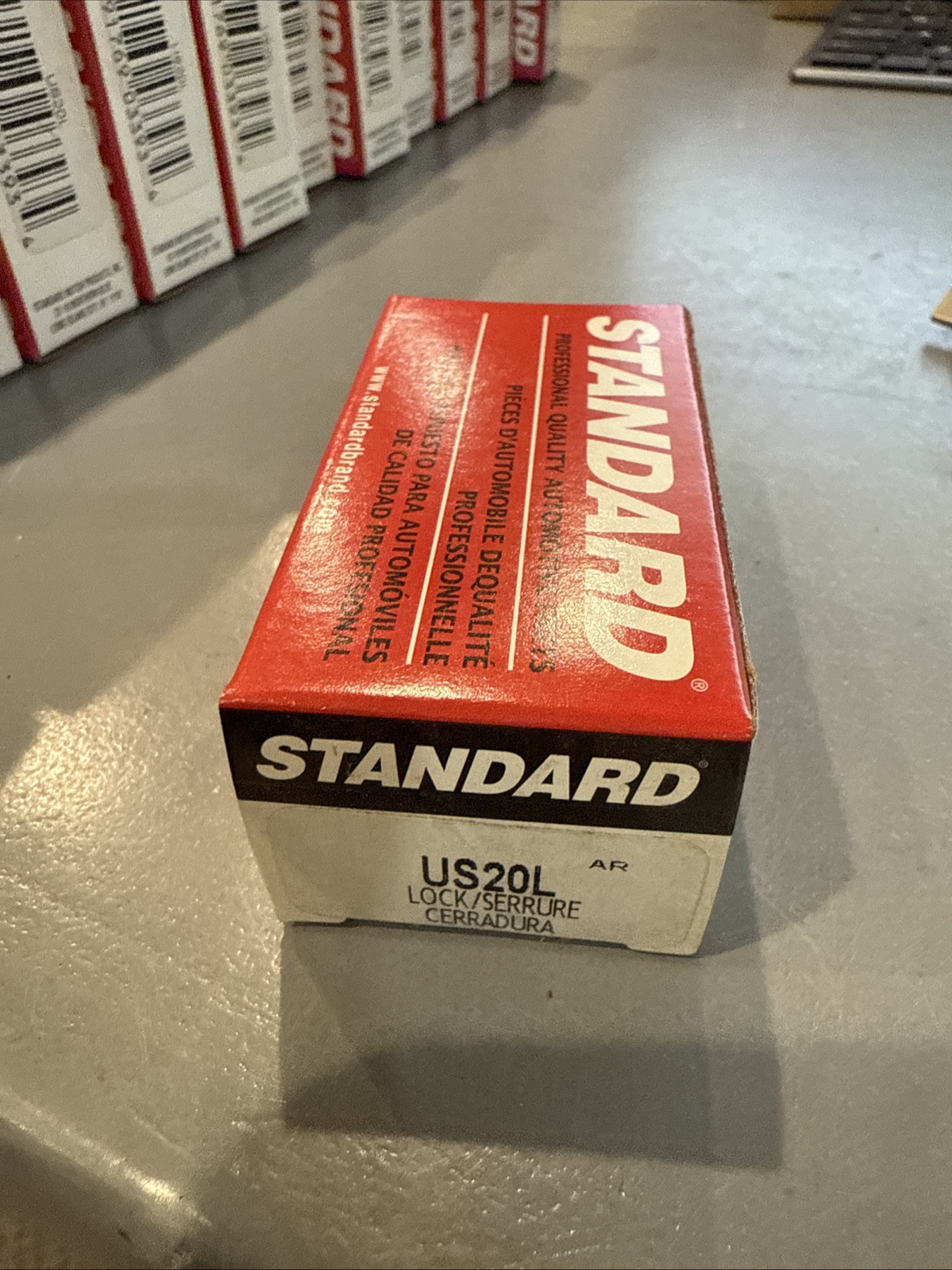 Standard Motor Products US-20L Ignition Lock Cylinder