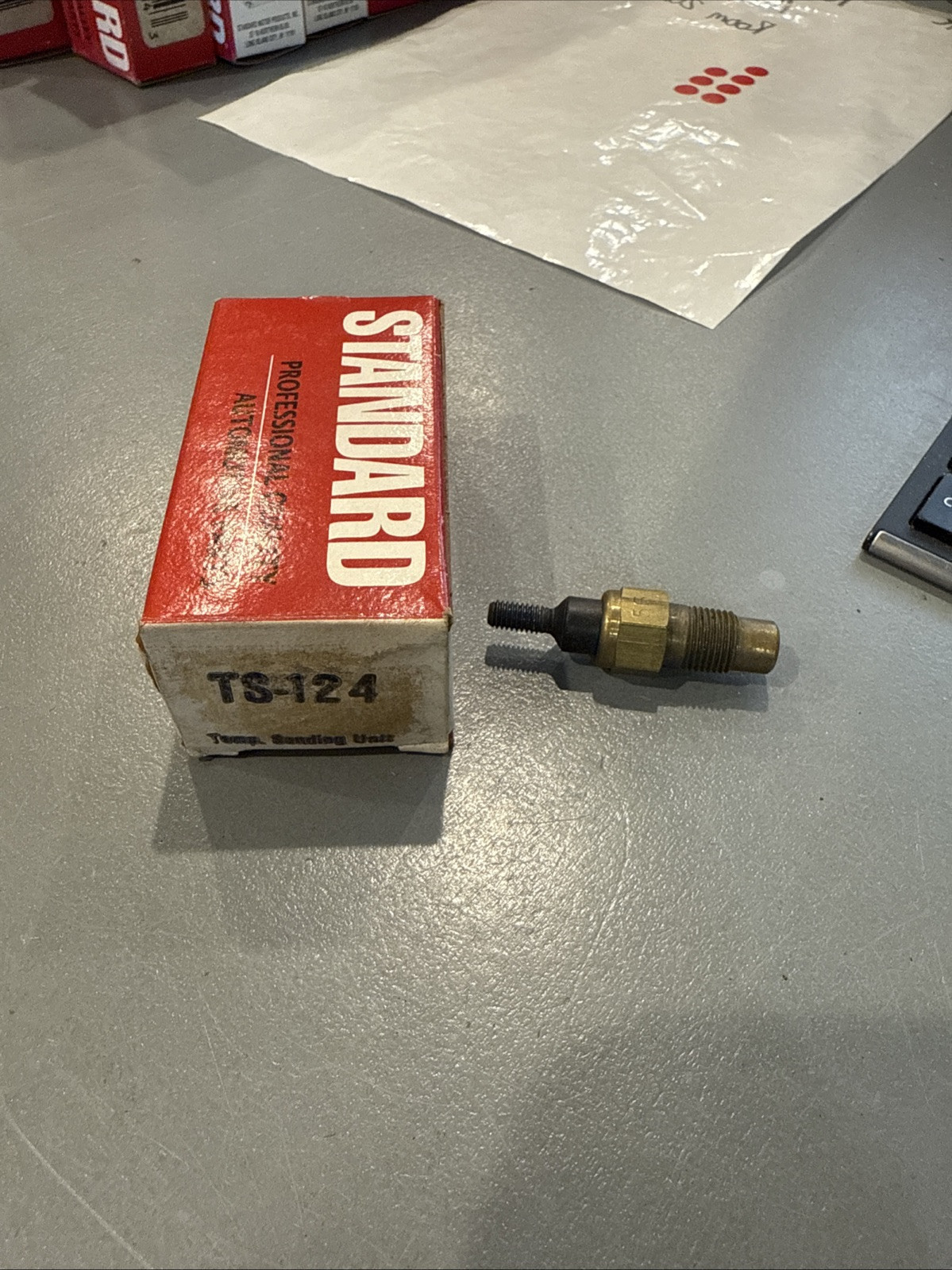 Standard Sensor. Part TS124. See pic.