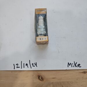 Vintage Champion Spark Plug XJ-7 IN BOX BLACK YELLOW NOS