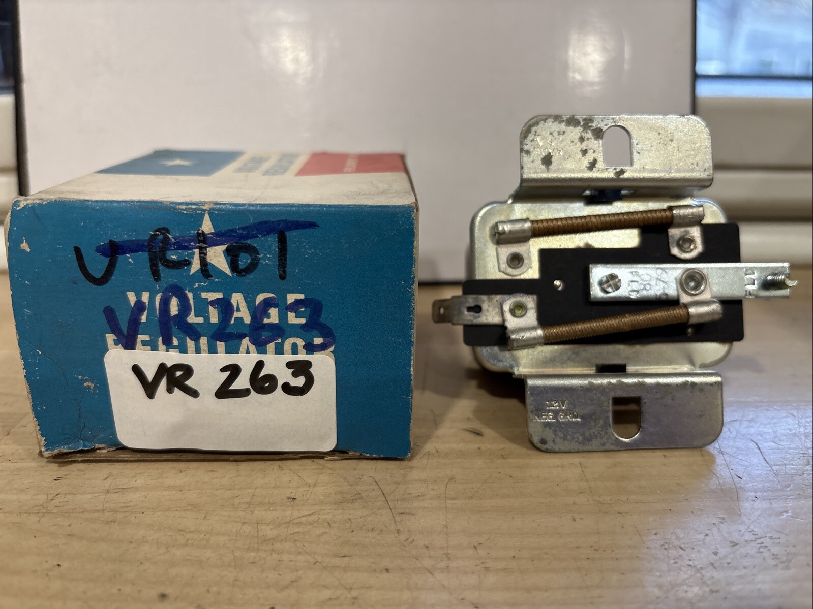 Vintage NOS GP VR263 Voltage Regulator 12 Volts 1960 Valant, Imperial - Image 4