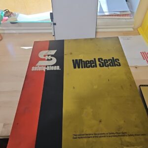 Vintage Safety Kleen Gas Station Service Bay Cabinet Metal