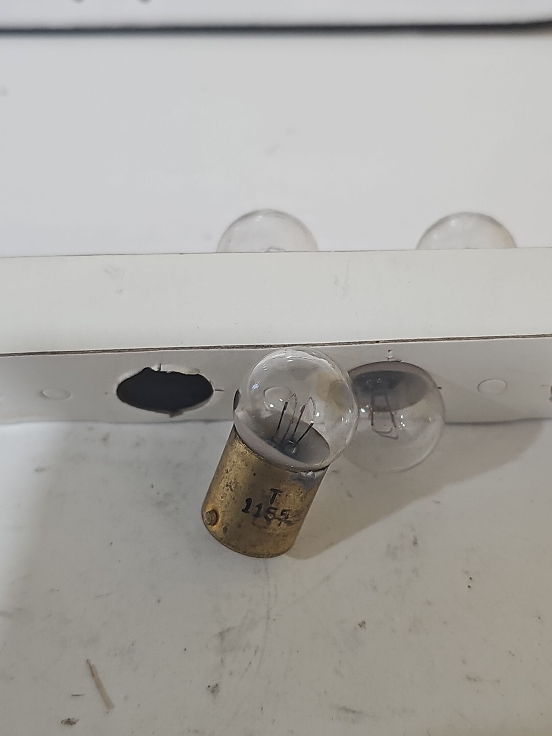 Vintage TUNG-SOL LIGHT 1155 Auto Lamp NOS 12v 4cp Bulbs (1 Box Of 4 Bulbs) - Image 4