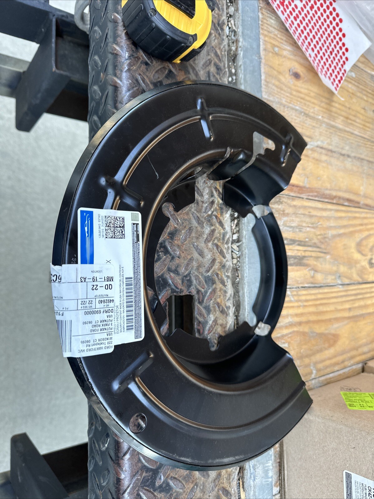 05-12 Super Duty F-250 F-350 OEM Ford Front Brake Splash Shield Backing Plate RH - Image 3