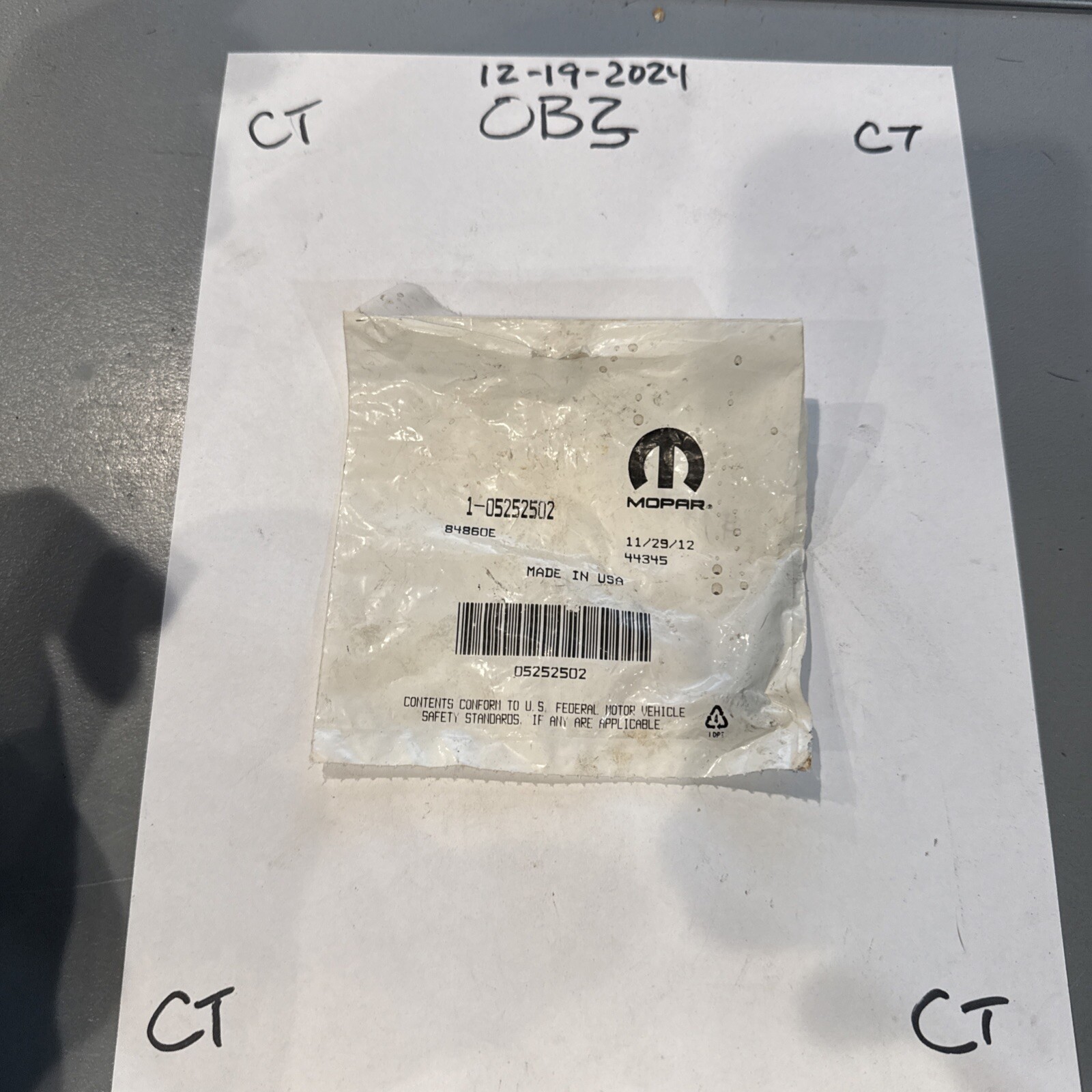 05252502 MOPAR JEEP DIFFERENTIAL SHAFT PIN