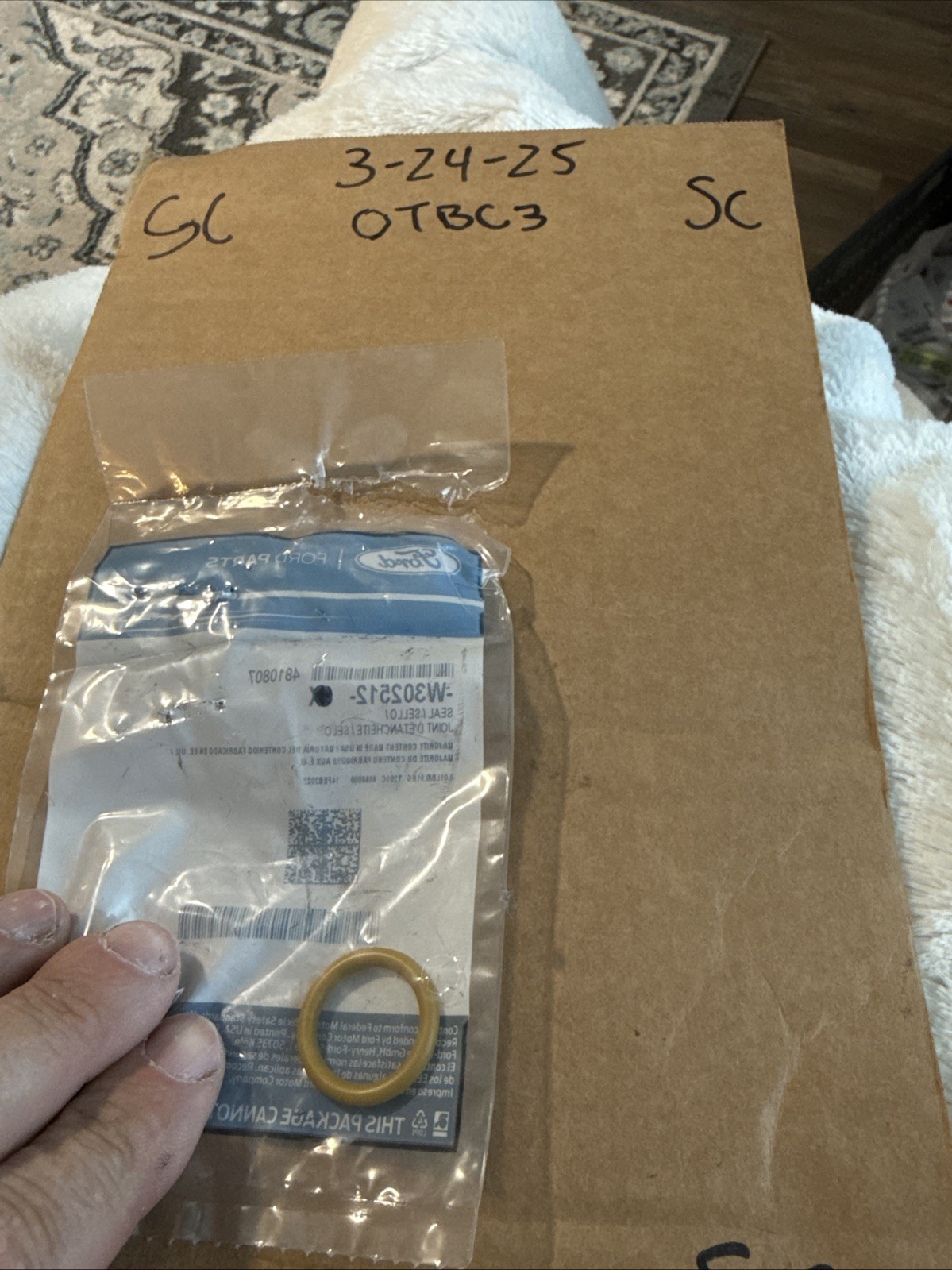 (1) OEM Ford W302512 Seal NOS Sold Individually - Image 3
