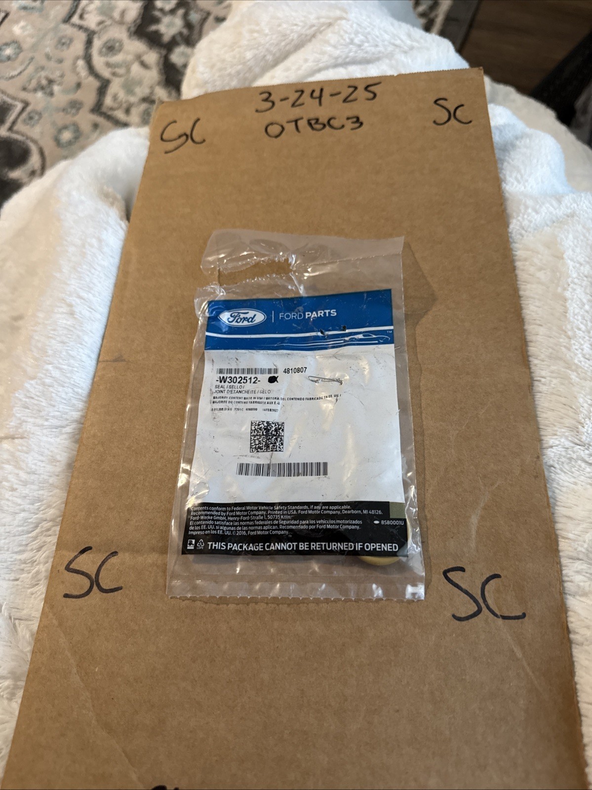 (1) OEM Ford W302512 Seal NOS Sold Individually