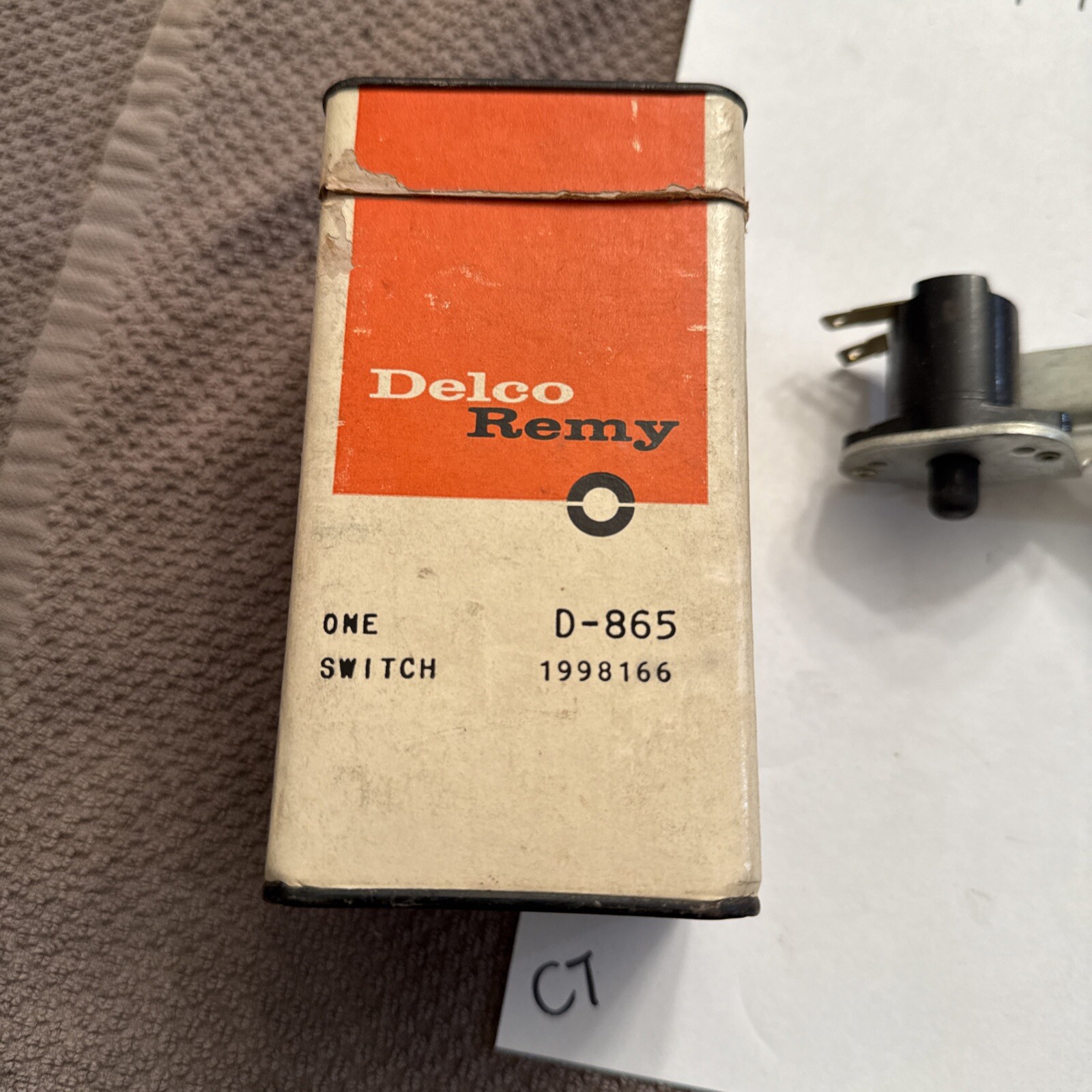 1998166 NOS Delco Remy Brake Light Switch 1957 1958 Oldsmobile w/Power Brakes - Image 3