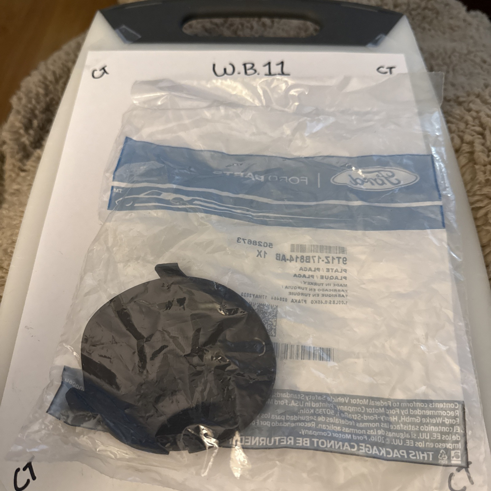 2010-2013 FORD TRANSIT CONNECT SIDE BRACKET COVER NEW OEM 9T1Z-17B814-AB - Image 3