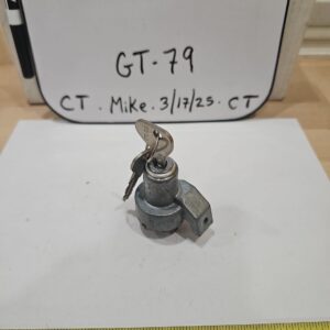 59-67 VW Beetle Ignition Switch 15L049 W/ 2 Keys **New Out Of Box