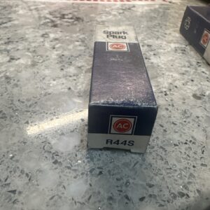 AC R44S SPARK PLUGS