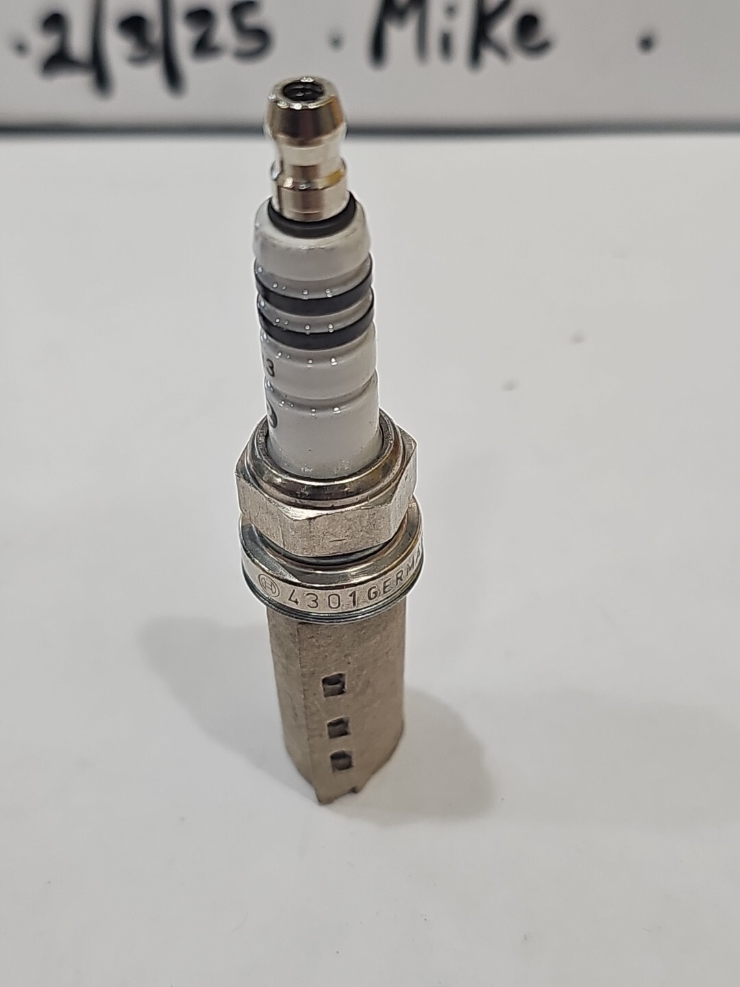 BOSCH Platinum Spark Plug For Buick Chevy Ford Mazda Nissan Toyota VW 4301 - Image 4