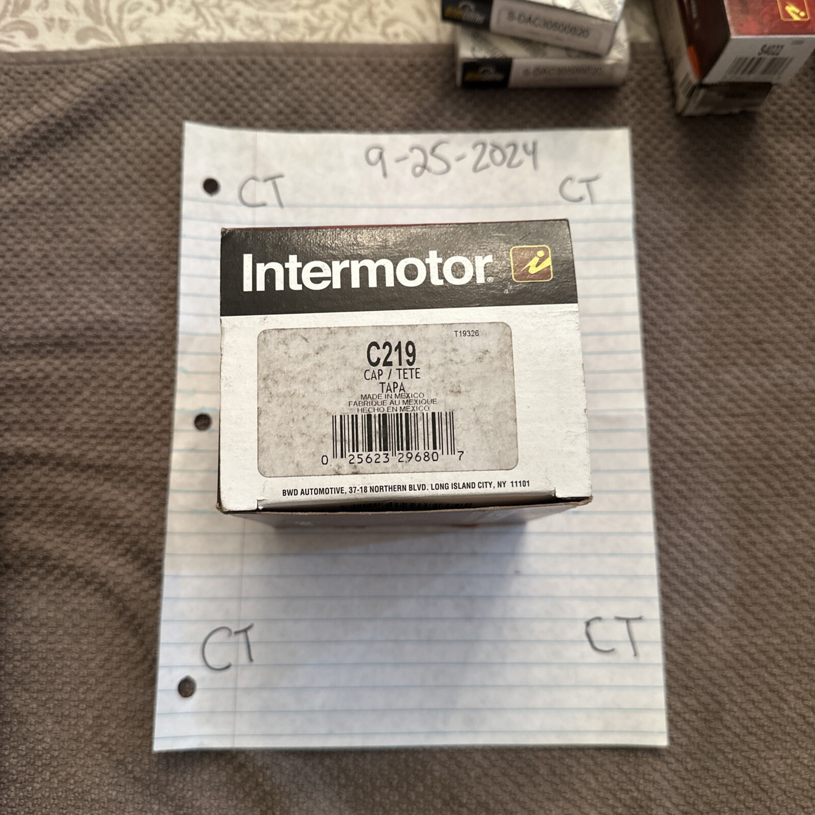 Borg Warner C219, C-219 Distributor Cap NOS
