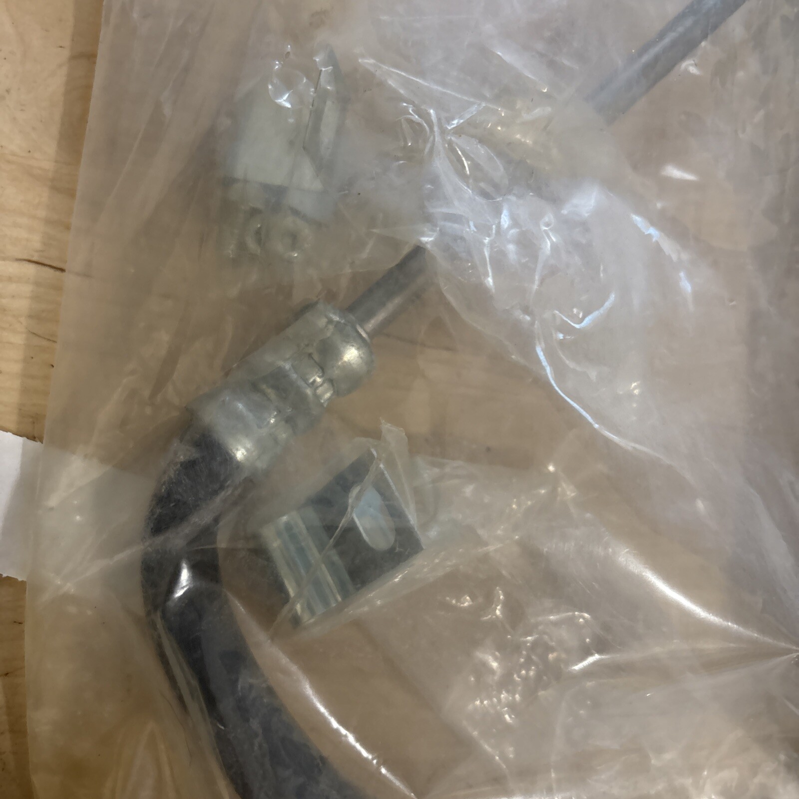 Carquest Power Steering Pressure Line Hose 37243 - Image 4