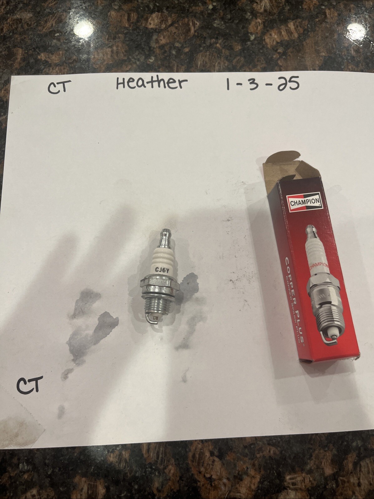 Champion Spark Plugs CJ6Y #858 - Image 3