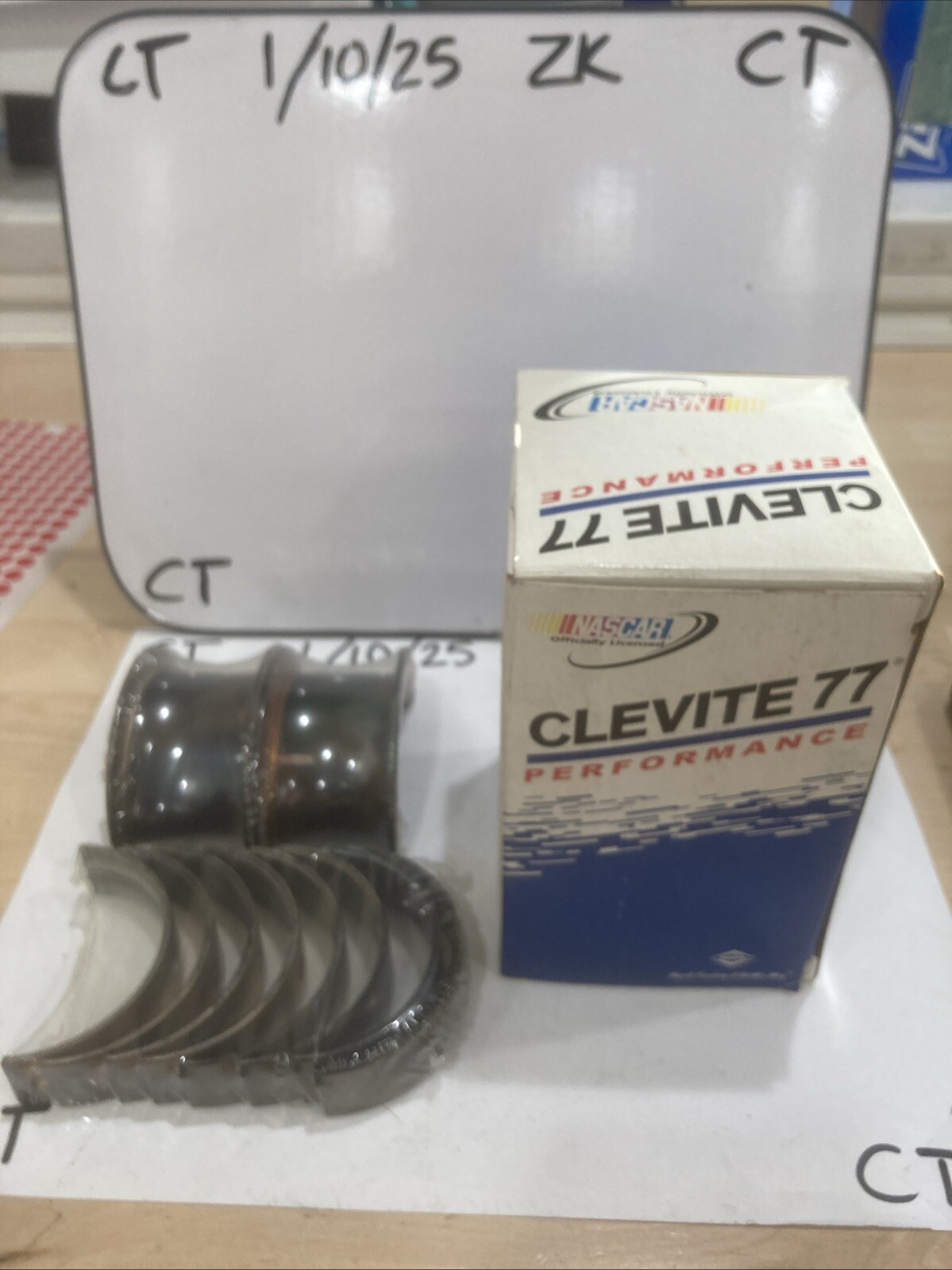 Clevite Main Bearing Set MS-909H-1; H-Series .001 for 262-350 SBC Lg Journal - Image 3