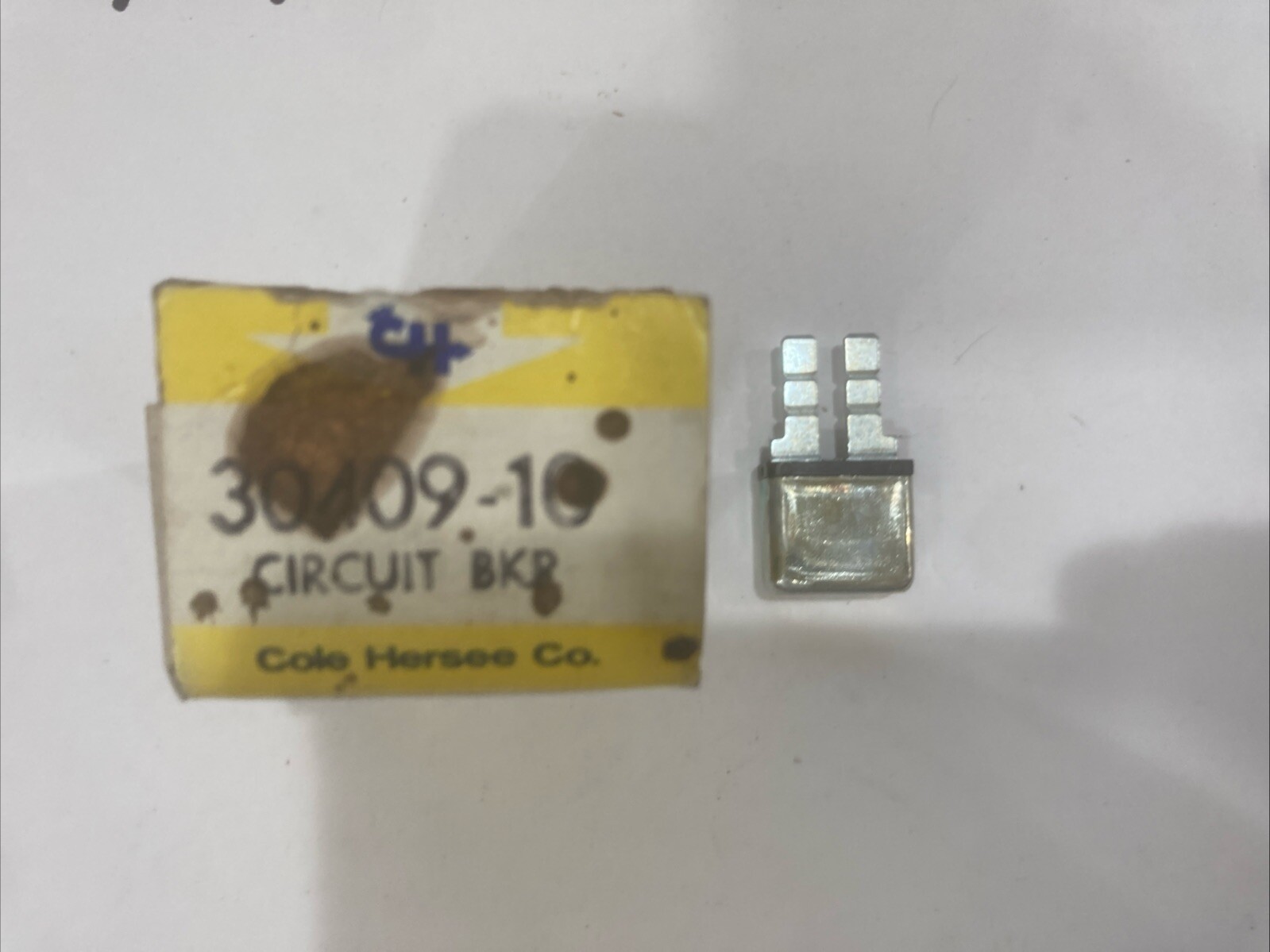 Cole Hersee 30409-10 Circuit Breaker 12v - Image 3