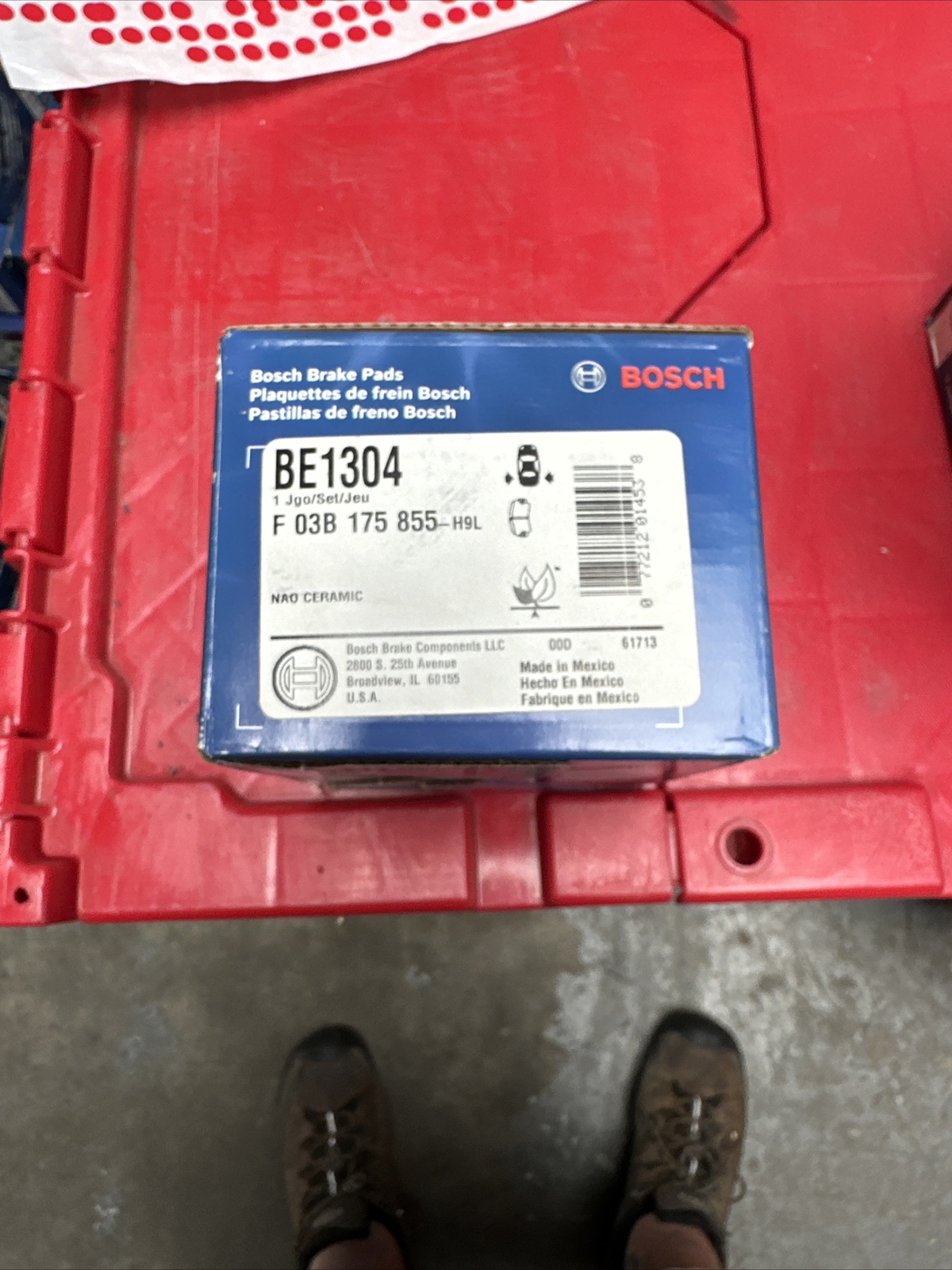 Disc Brake Pad Set-Blue Ceramic Brake Pads with Hardware Bosch BE1304H