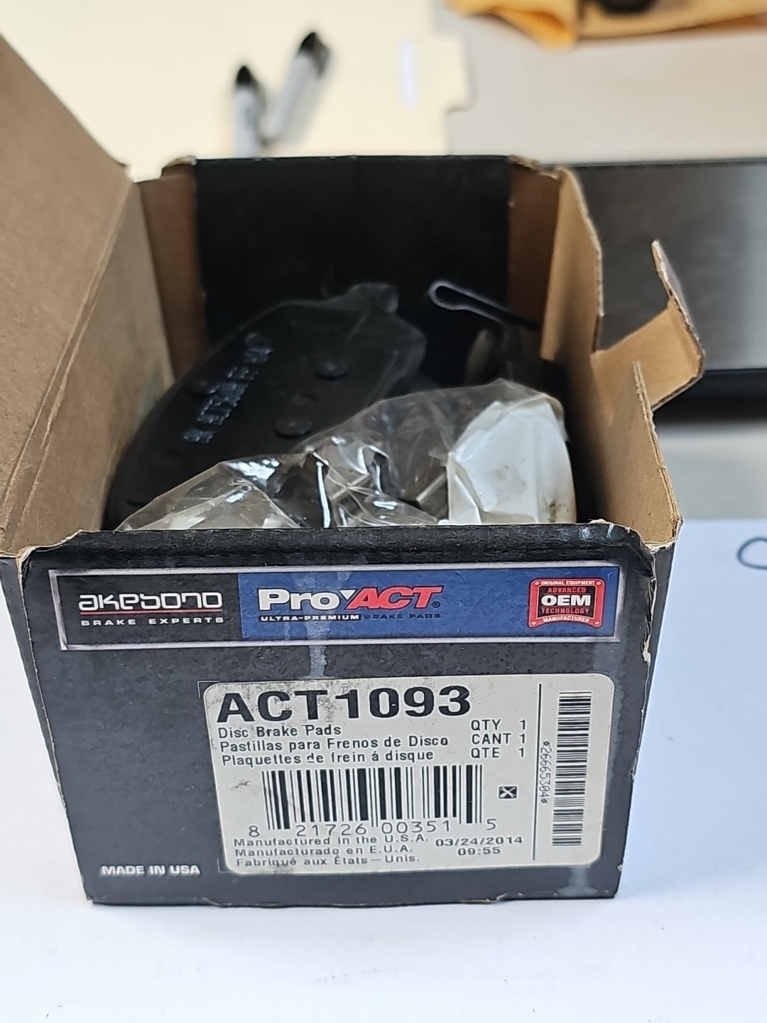 Disc Brake Pad Set-SV6 Akebono ACT1093 05-09 Chevrolet Uplander - Image 3