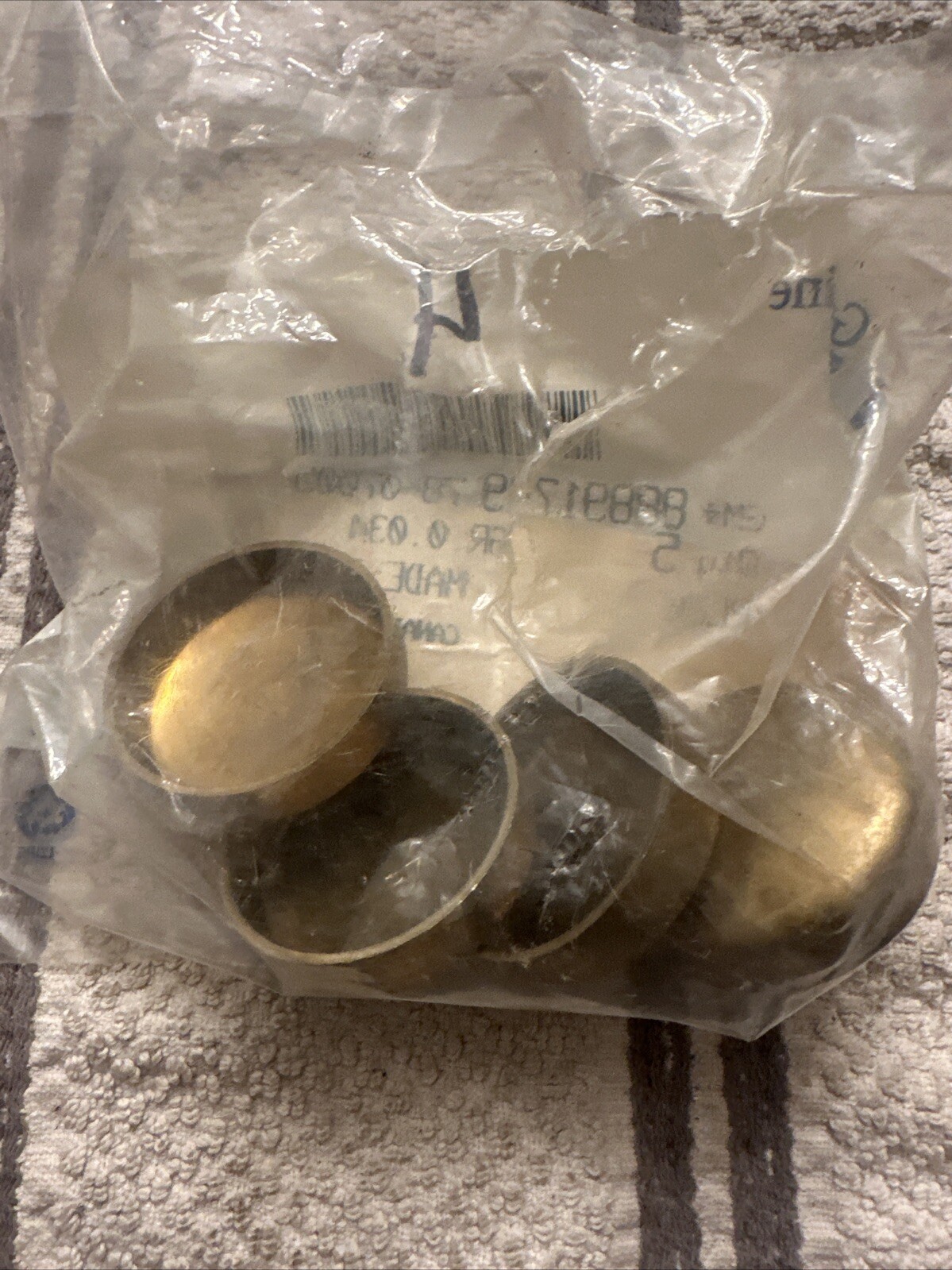 Engine Block Plug Genuine GM 88891749 (4) Plugs - Image 3