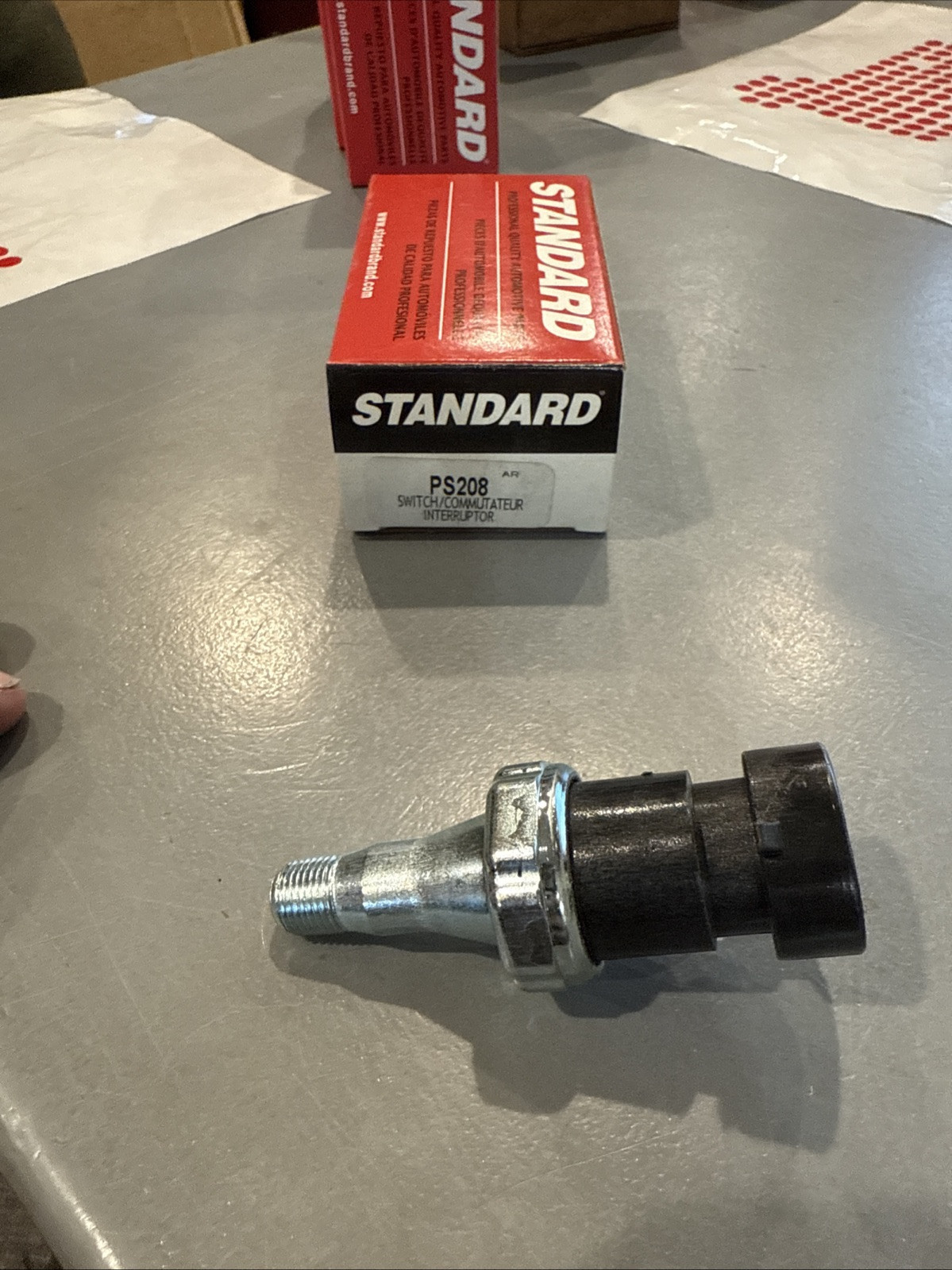 Engine Oil Pressure Switch Standard PS-208 - Image 3