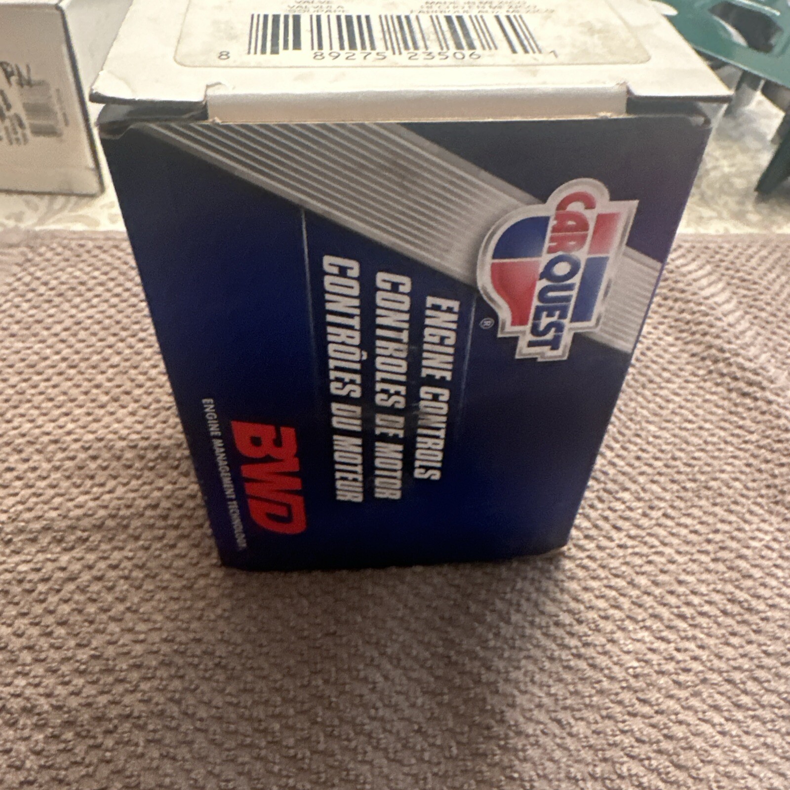 Exhaust Gas Recirculation (EGR) Valve-Valve CARQUEST EGr1098 BWD - Image 3