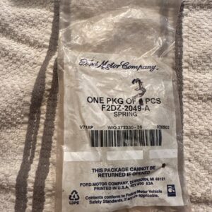 F2DZ-2049-A. 92,07 TAURUS, 92,05 SABLE, 3 rear drum brake springs ORIG. FORD NOS