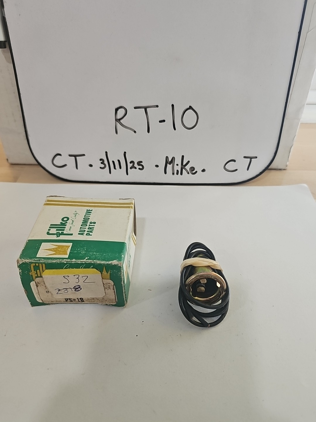 Filko PS-18 (Standard S-32) socket, pigtail assy. double contact