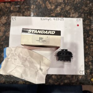 Fuel Pump Connector-Harness Connector Standard S-561