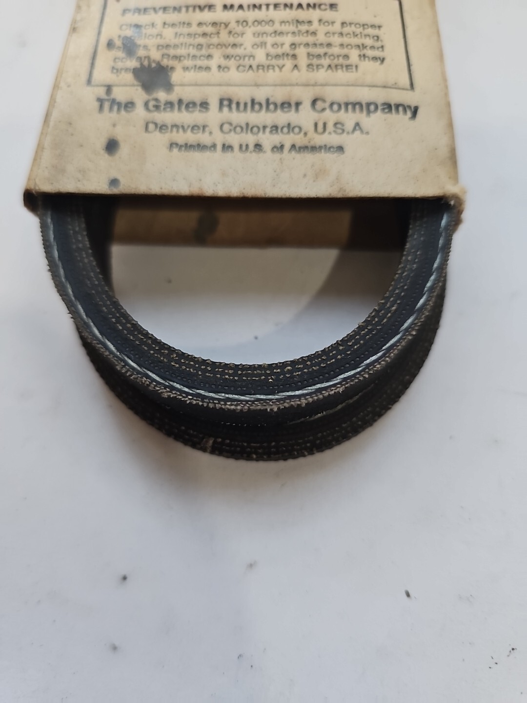 Gates 7404 Accessory Drive Belt - 0.33" X 40.625" - 36 Degree - Image 4