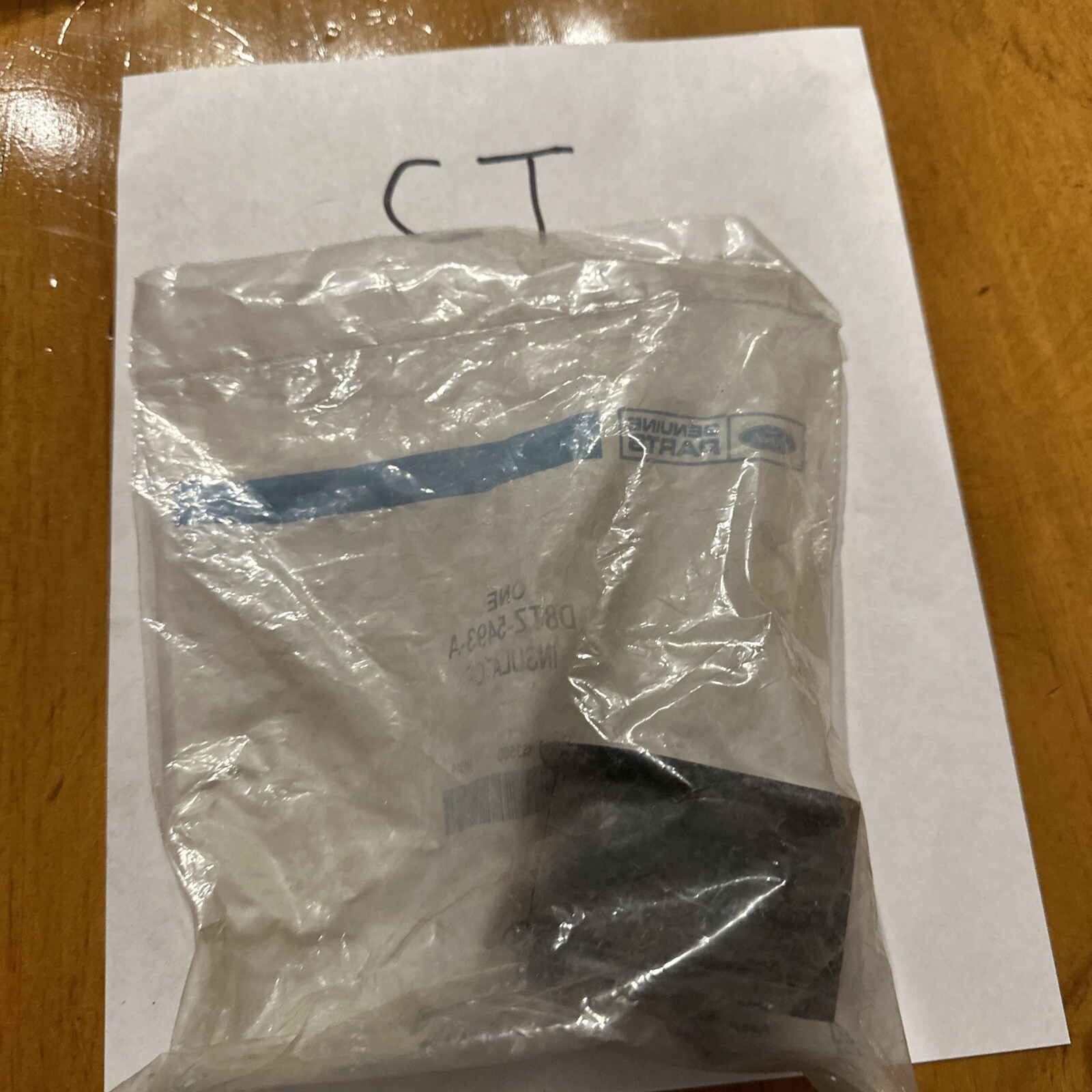 Genuine FORD E Series D8TZ-5493-A Stabilizer Bar Insulator - Image 3