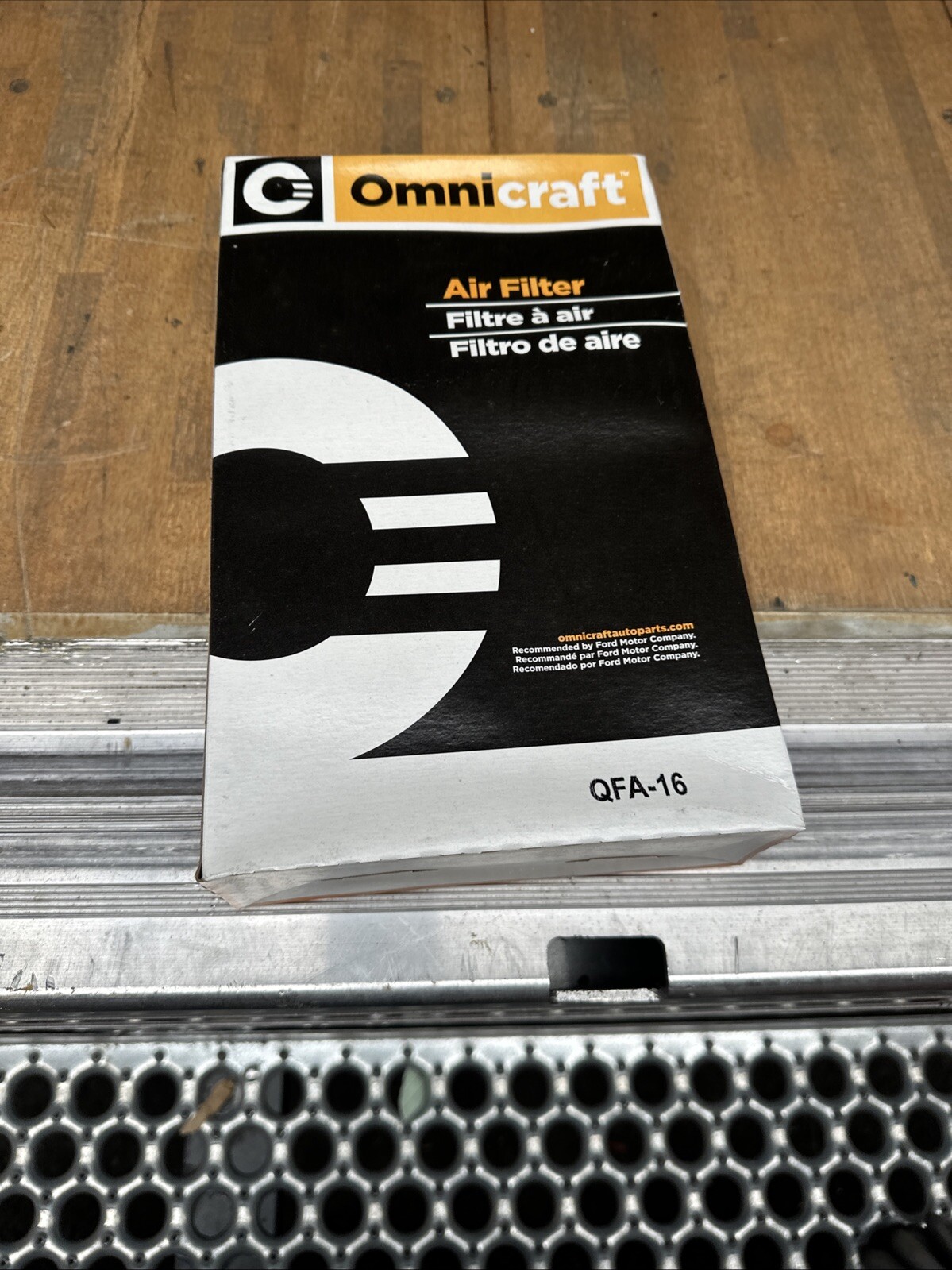 Genuine Ford Element Assembly Air Cleaner QFA-16 - Image 3