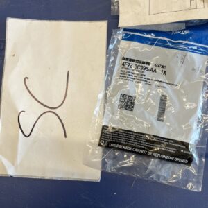 Genuine Ford Fuel Injector Clip 4F2Z-9C995-AA